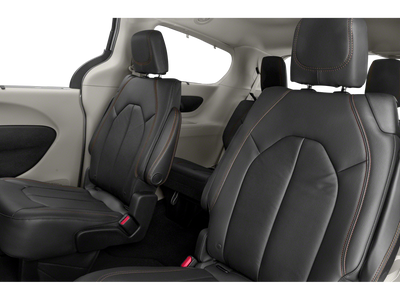 2019 Chrysler Pacifica Touring-L