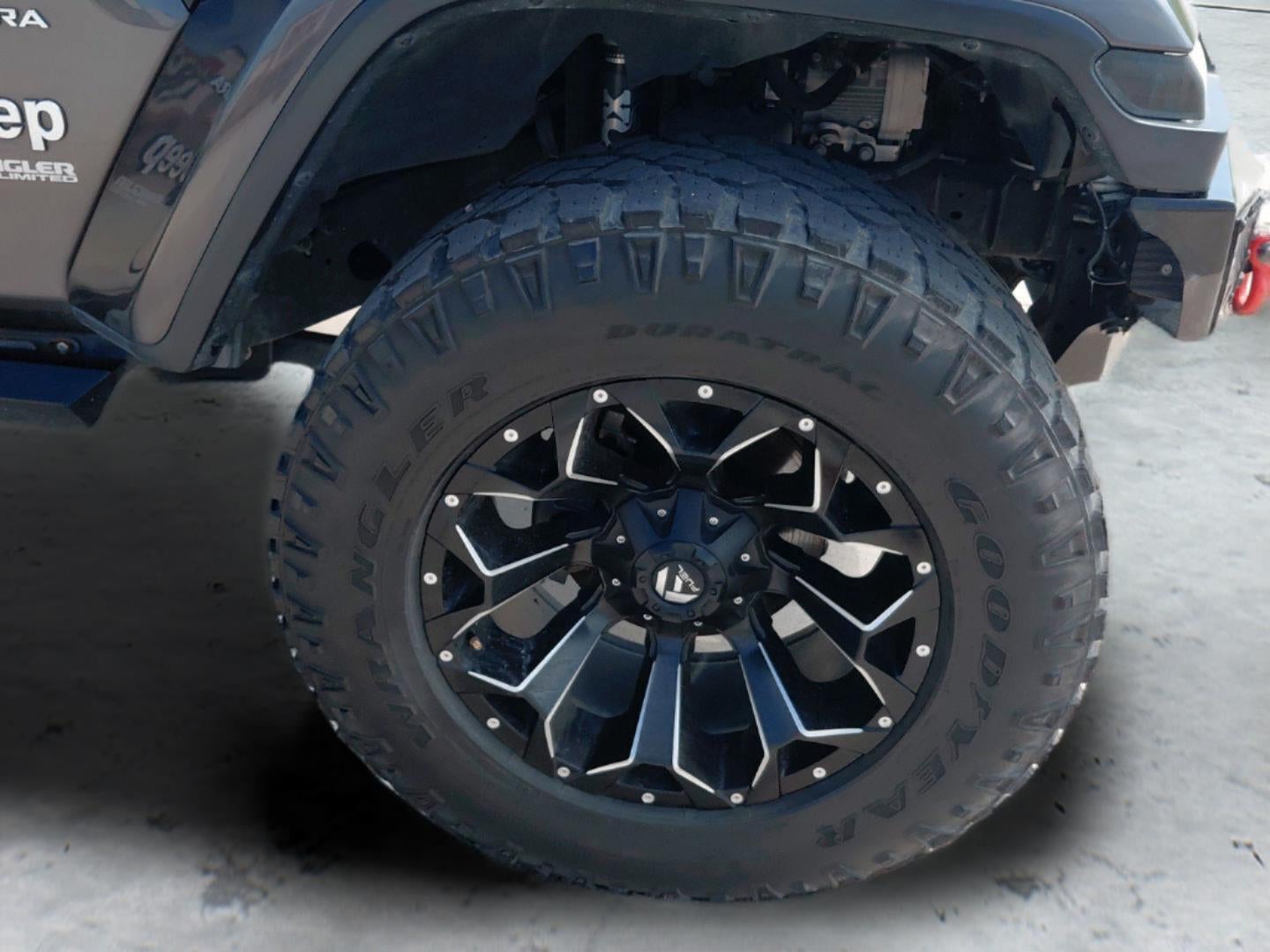 2019 Jeep Wrangler Unlimited Sahara 9