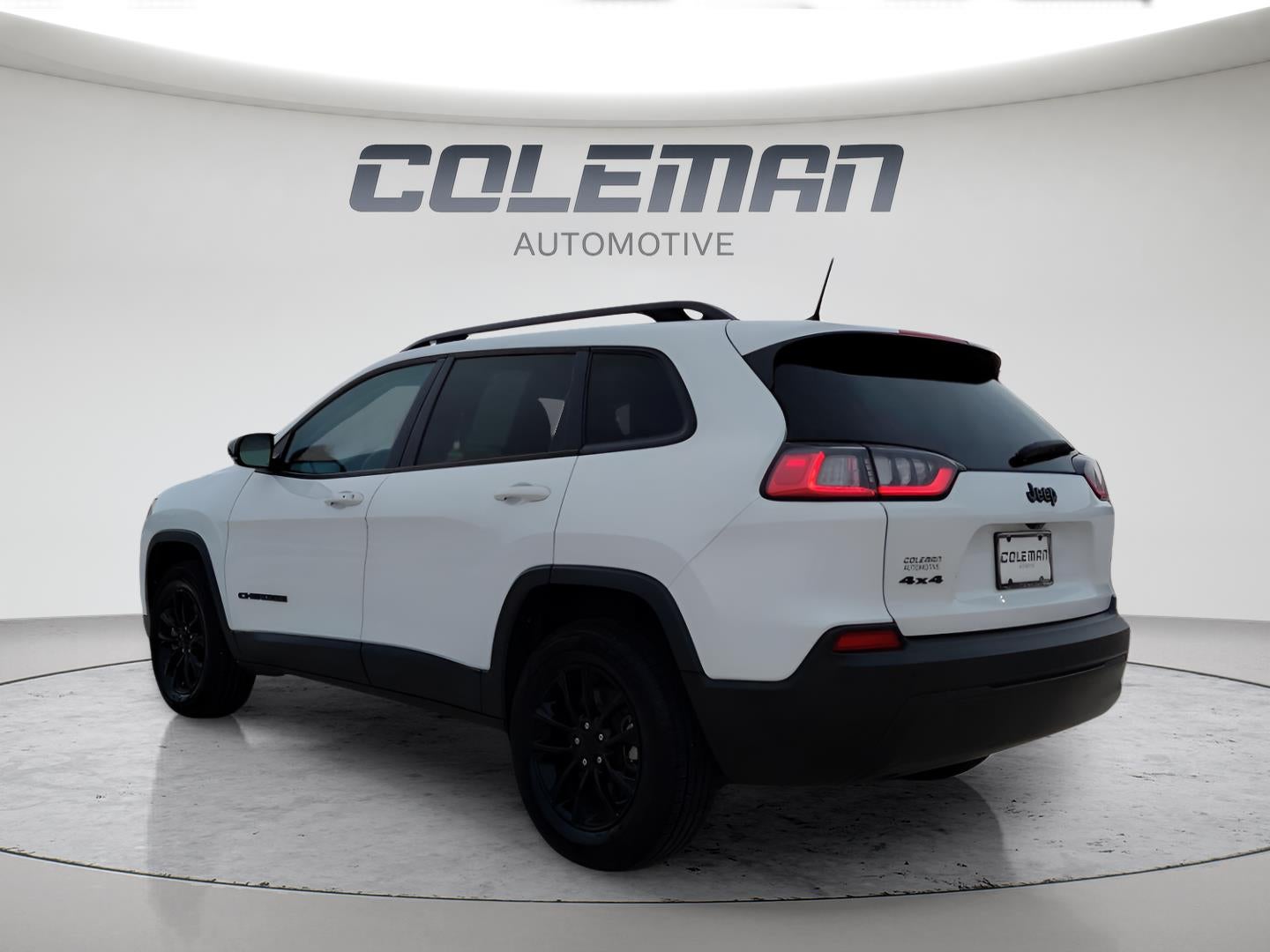 2023 Jeep Cherokee Altitude Lux 3