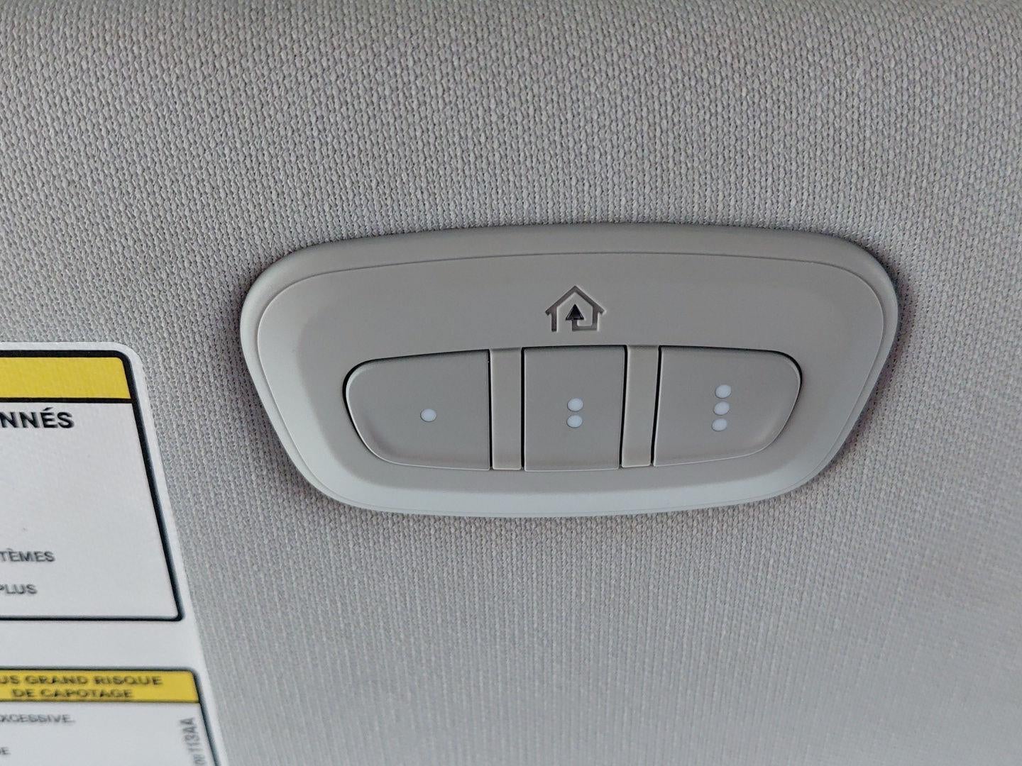 2023 Jeep Cherokee Altitude Lux 34