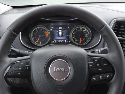 2023 Jeep Cherokee Altitude Lux