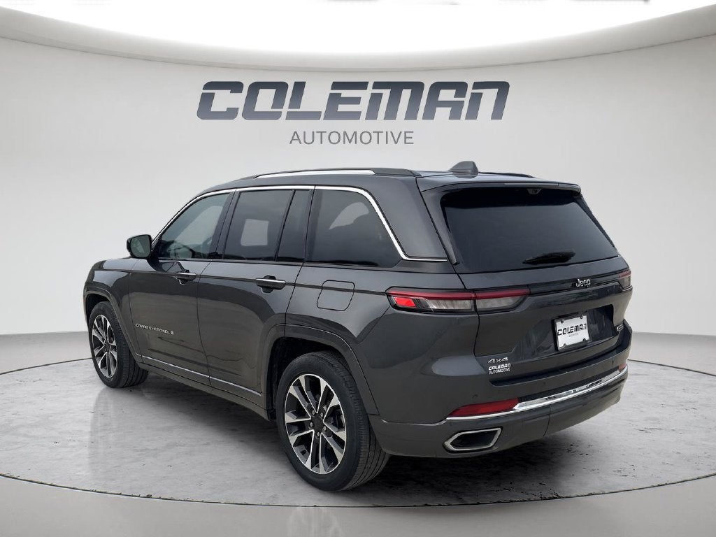 2022 Jeep Grand Cherokee Overland