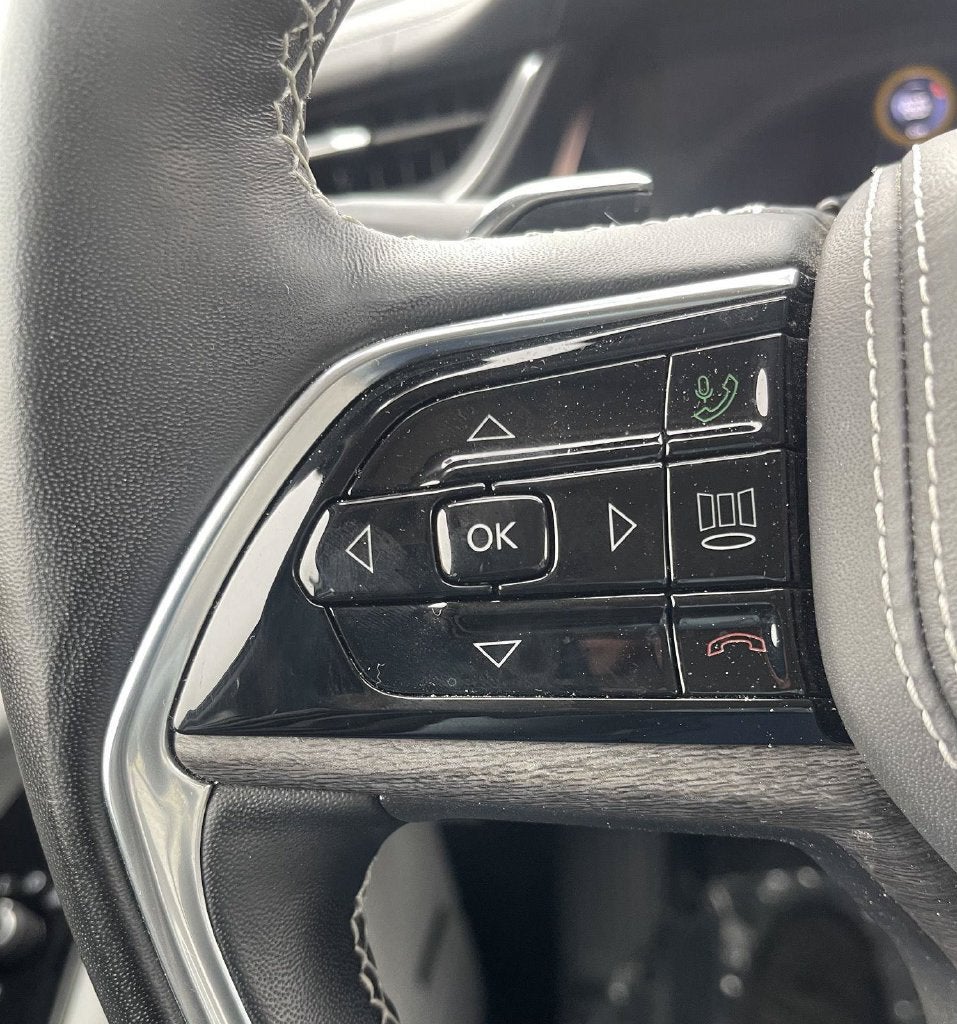 2022 Jeep Grand Cherokee Overland