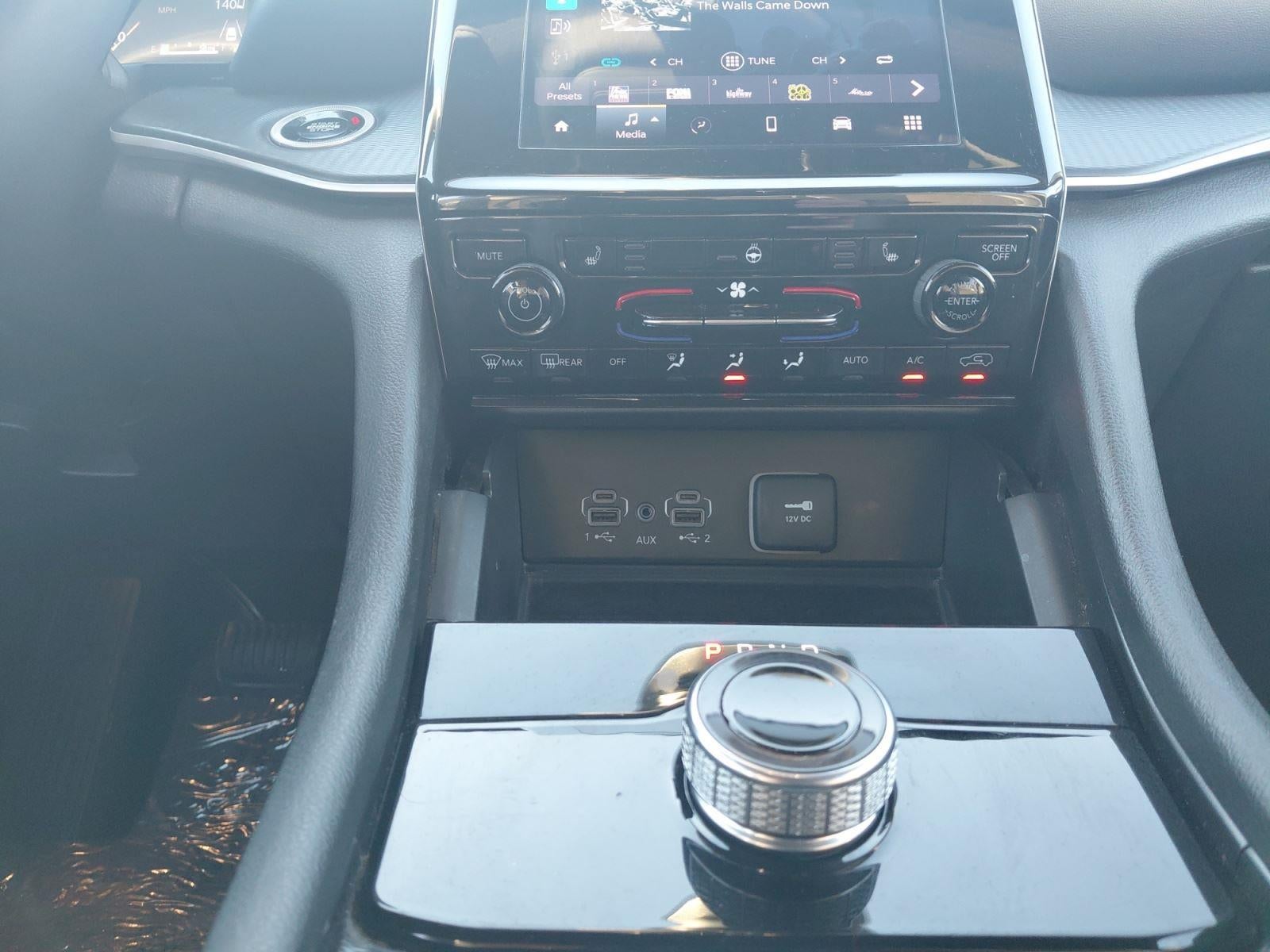 2024 Jeep Grand Cherokee L Altitude