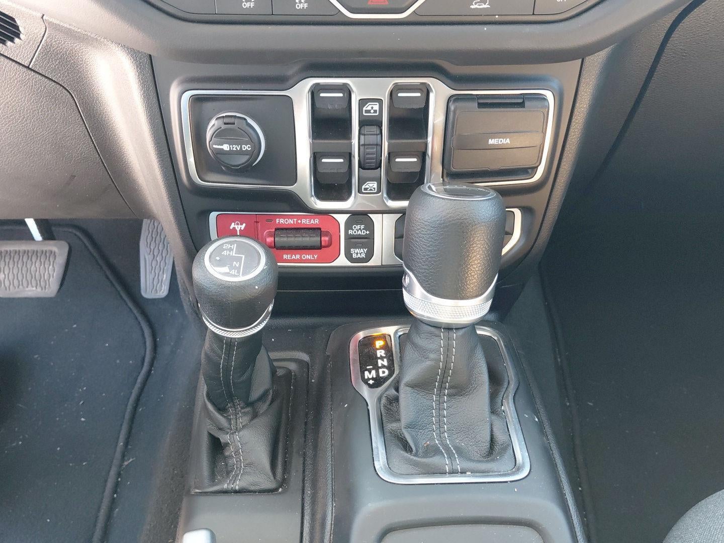 2026 Jeep Gladiator Rubicon 27