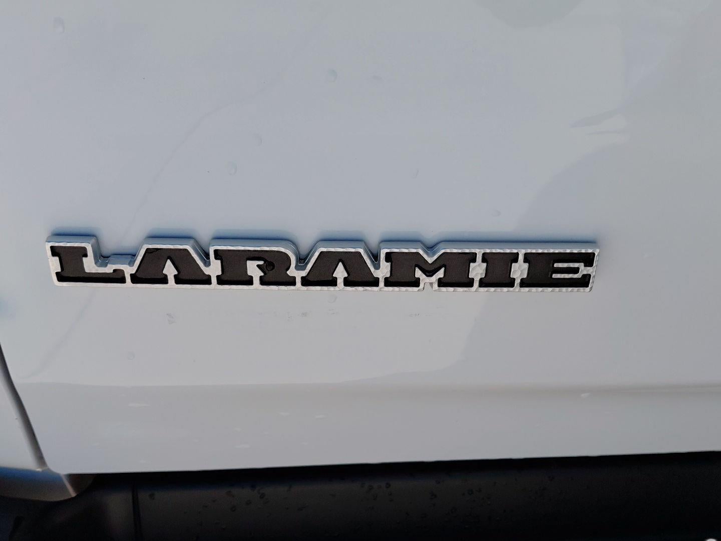 2020 RAM 1500 Laramie 18