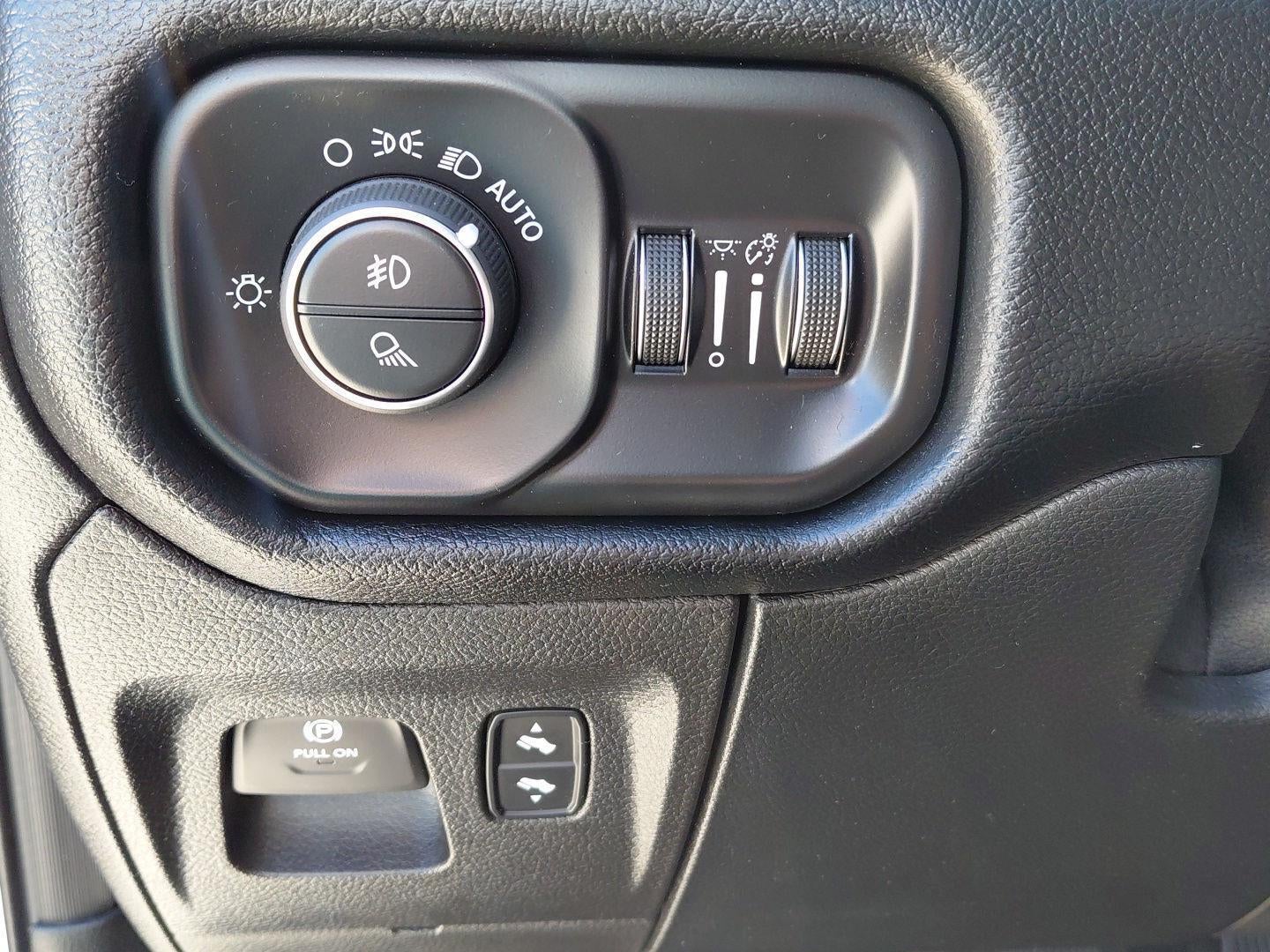 2020 RAM 1500 Laramie 27