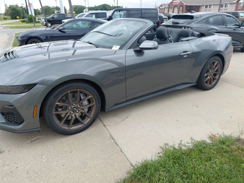 2025 Ford Mustang GT Premium