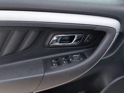 2015 Ford Taurus SEL