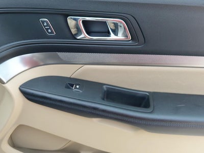 2017 Ford Explorer Base