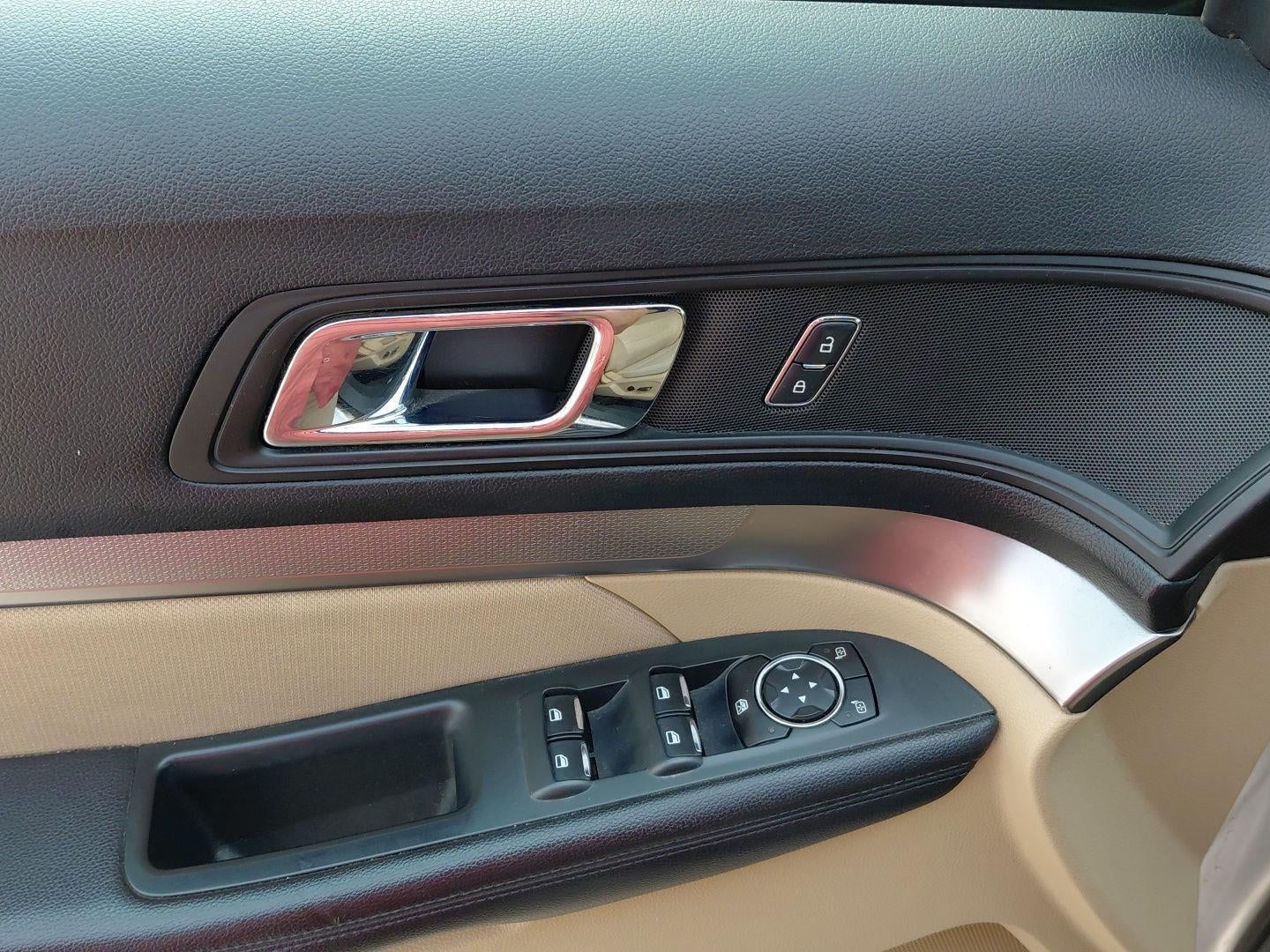 2017 Ford Explorer Base