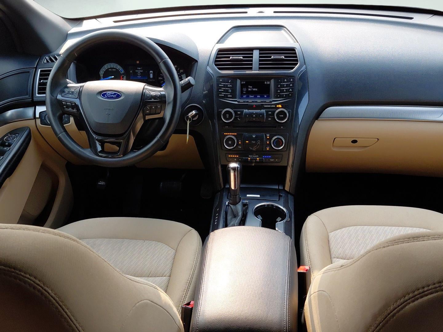 2017 Ford Explorer Base