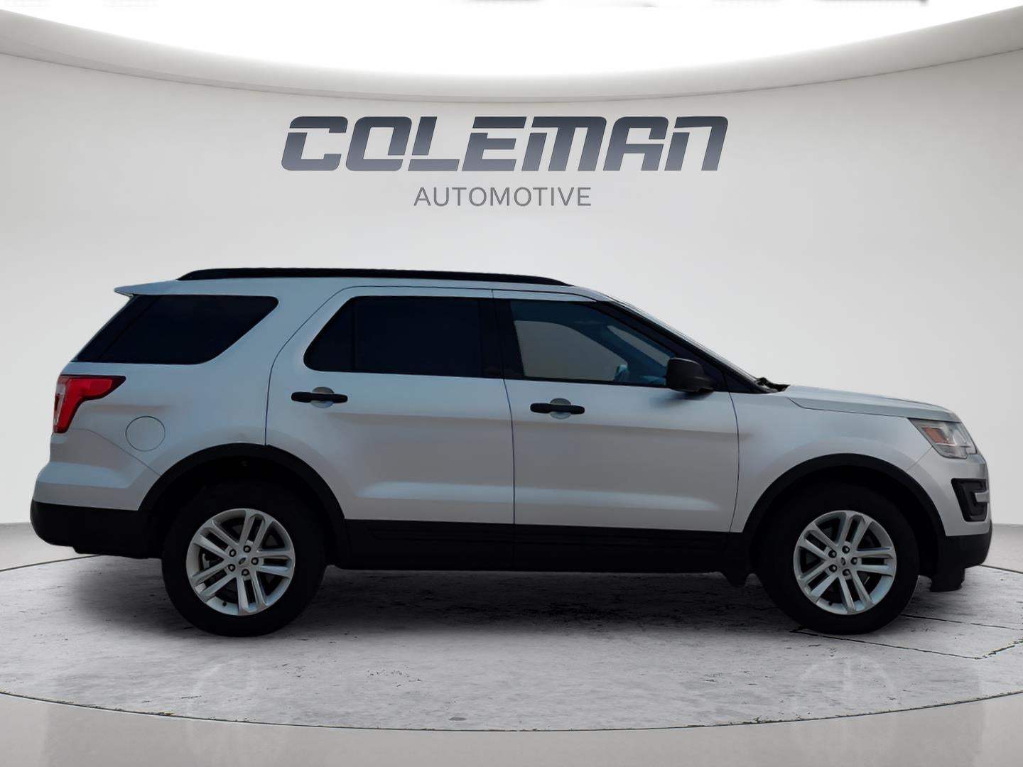 2017 Ford Explorer Base