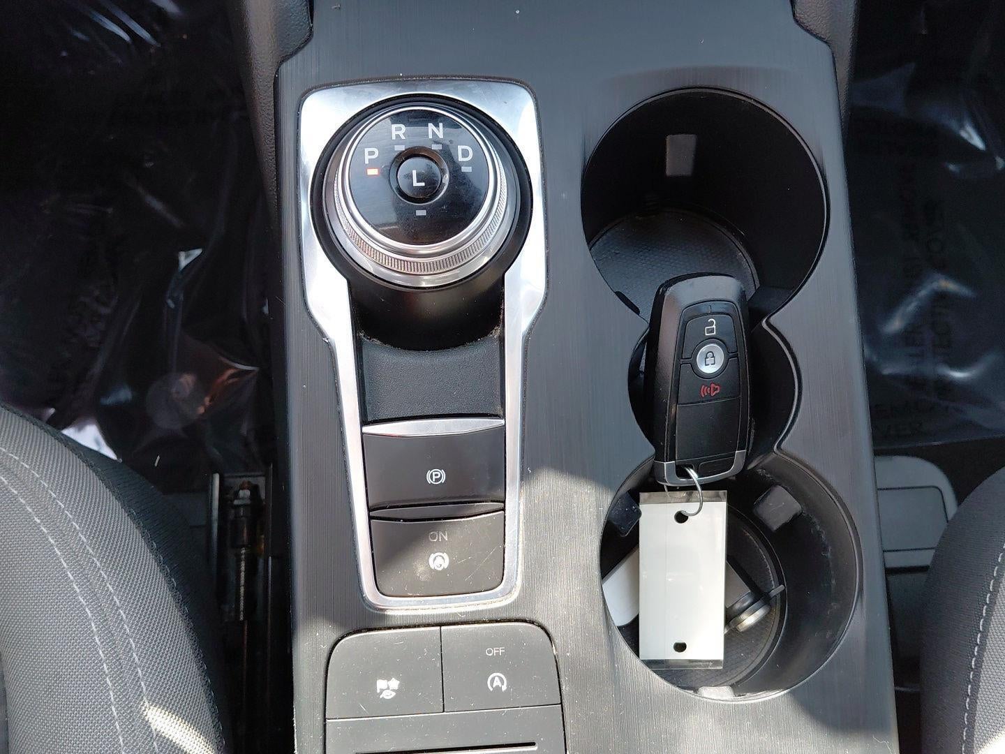 2020 Ford Escape SE 27