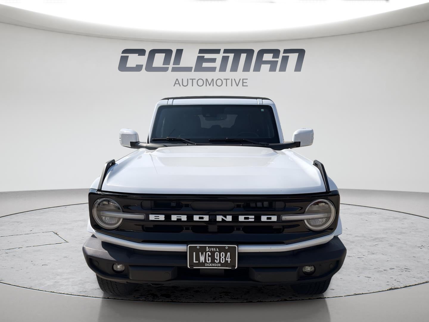 2022 Ford Bronco Outer Banks 8