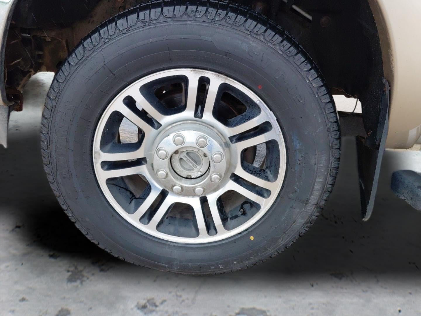 2012 Ford Super Duty F-250 Lariat