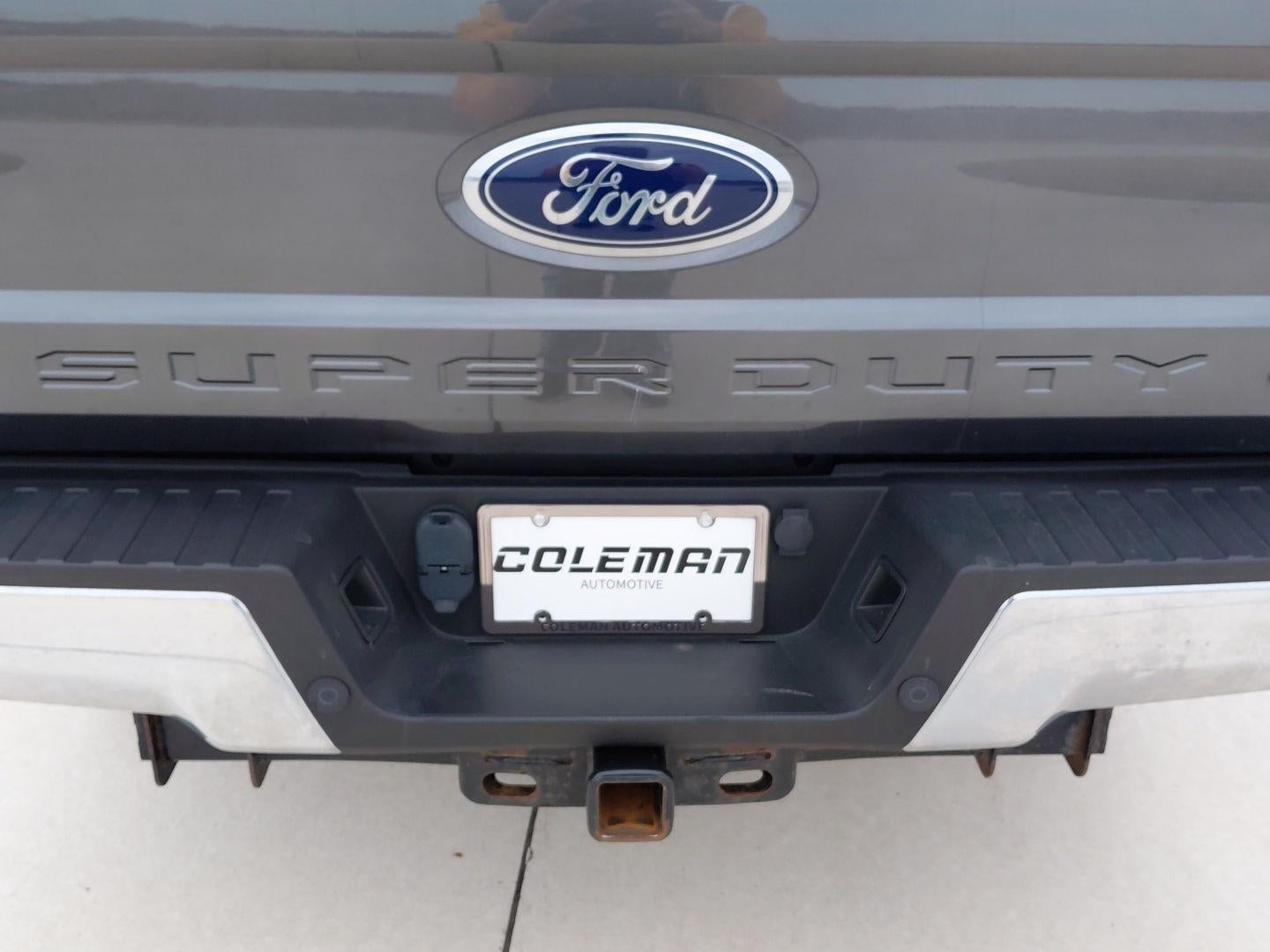 2017 Ford Super Duty F-350 SRW Lariat