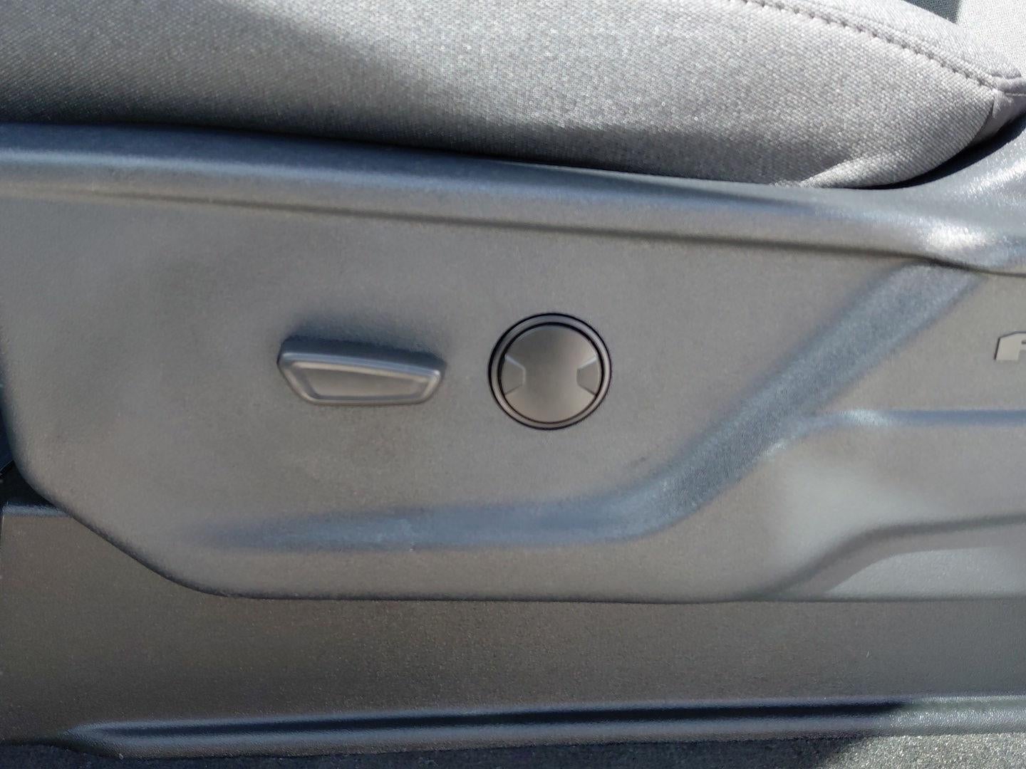 2026 Ford Super Duty F-350 XLT