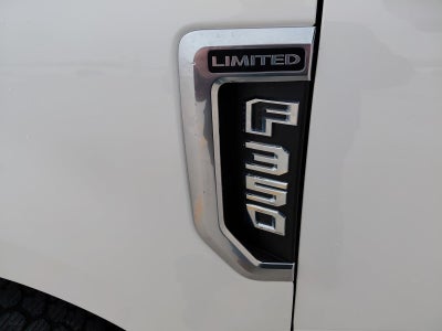 2022 Ford Super Duty F-350 Limited