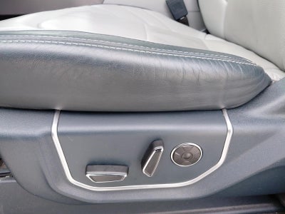 2022 Ford Super Duty F-350 Limited