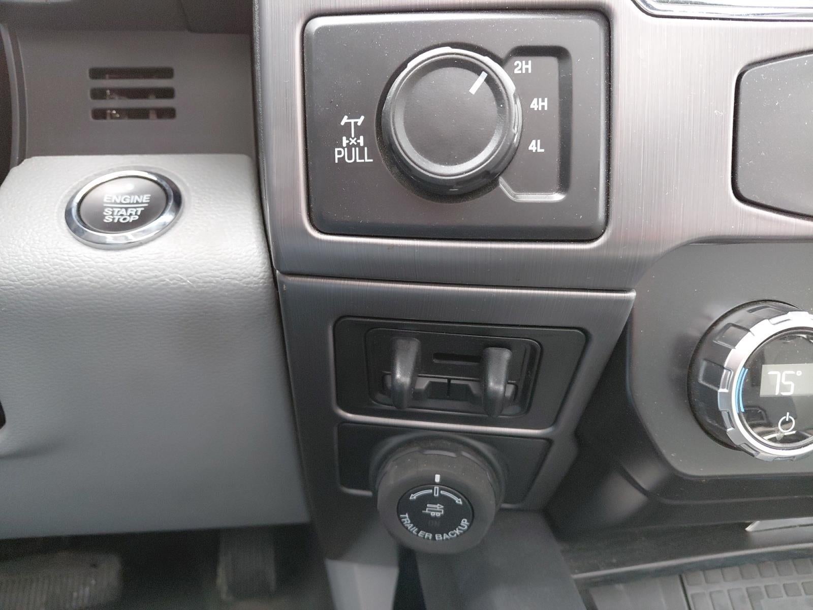 2022 Ford Super Duty F-350 Limited