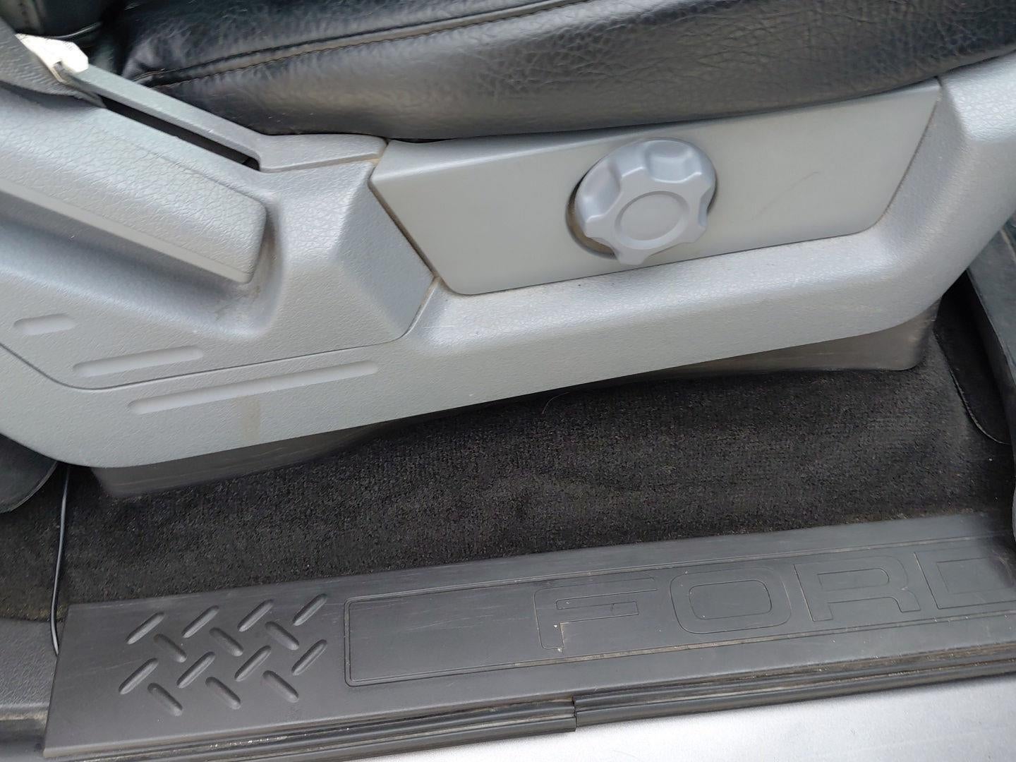 2014 Ford F 150 XLT 11