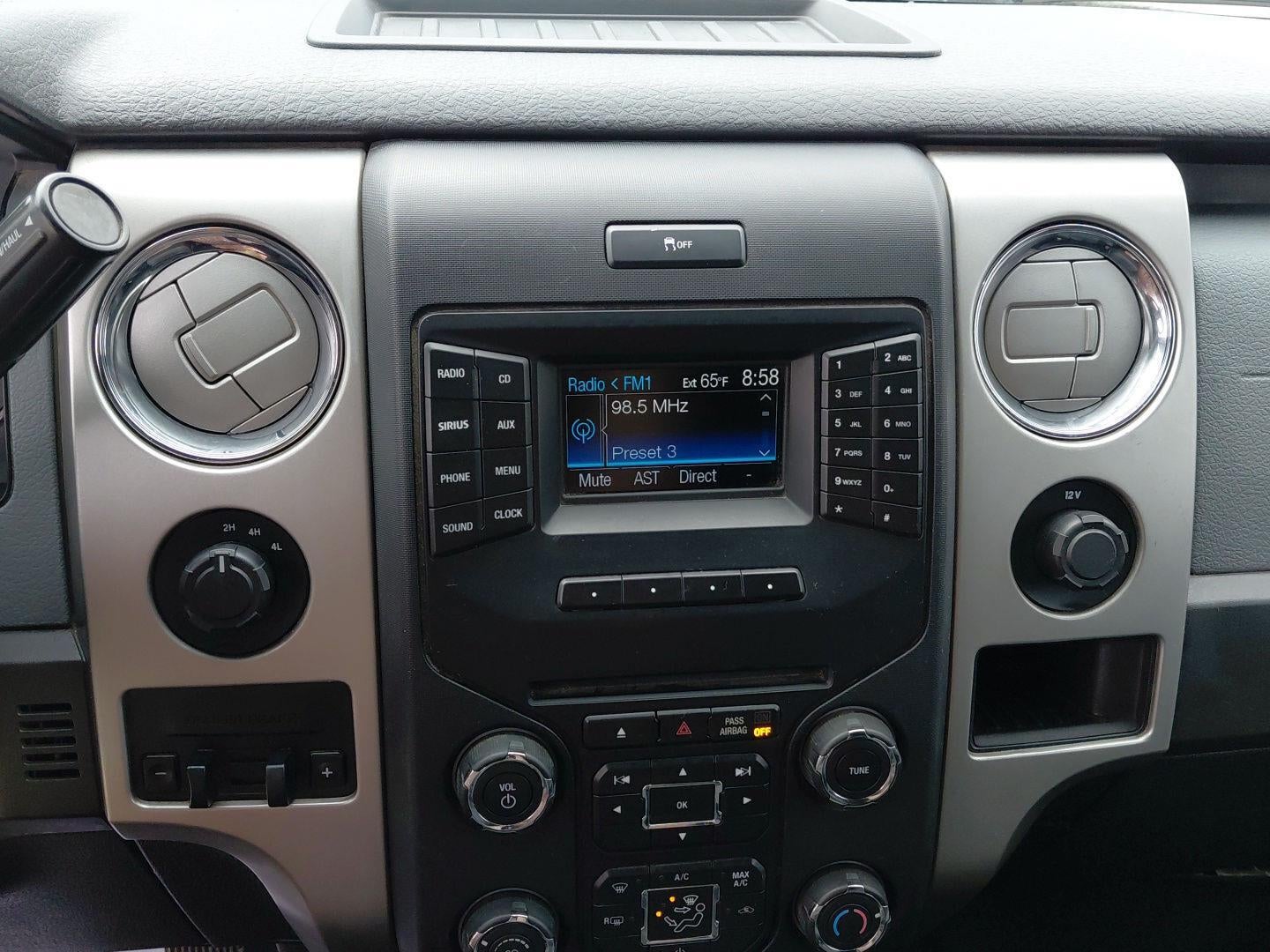 2014 Ford F 150 XLT 28