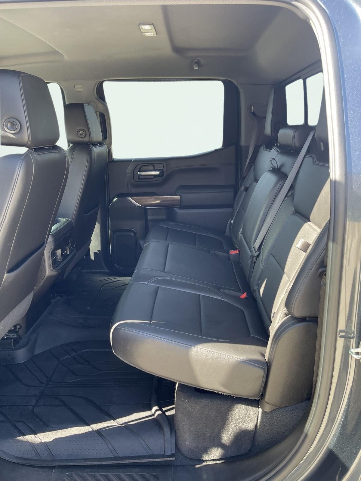 2021 Chevrolet Silverado 1500 RST 17