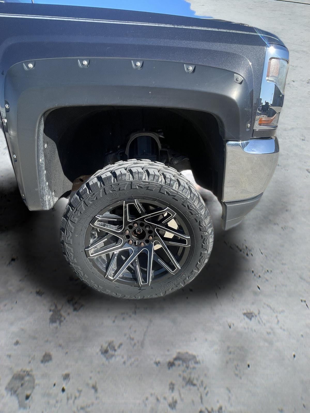 2016 Chevrolet Silverado 1500 LT 11