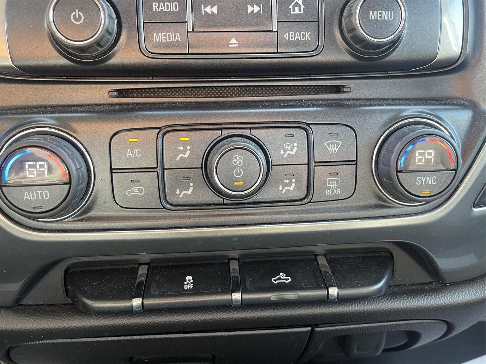 2016 Chevrolet Silverado 1500 LT 17