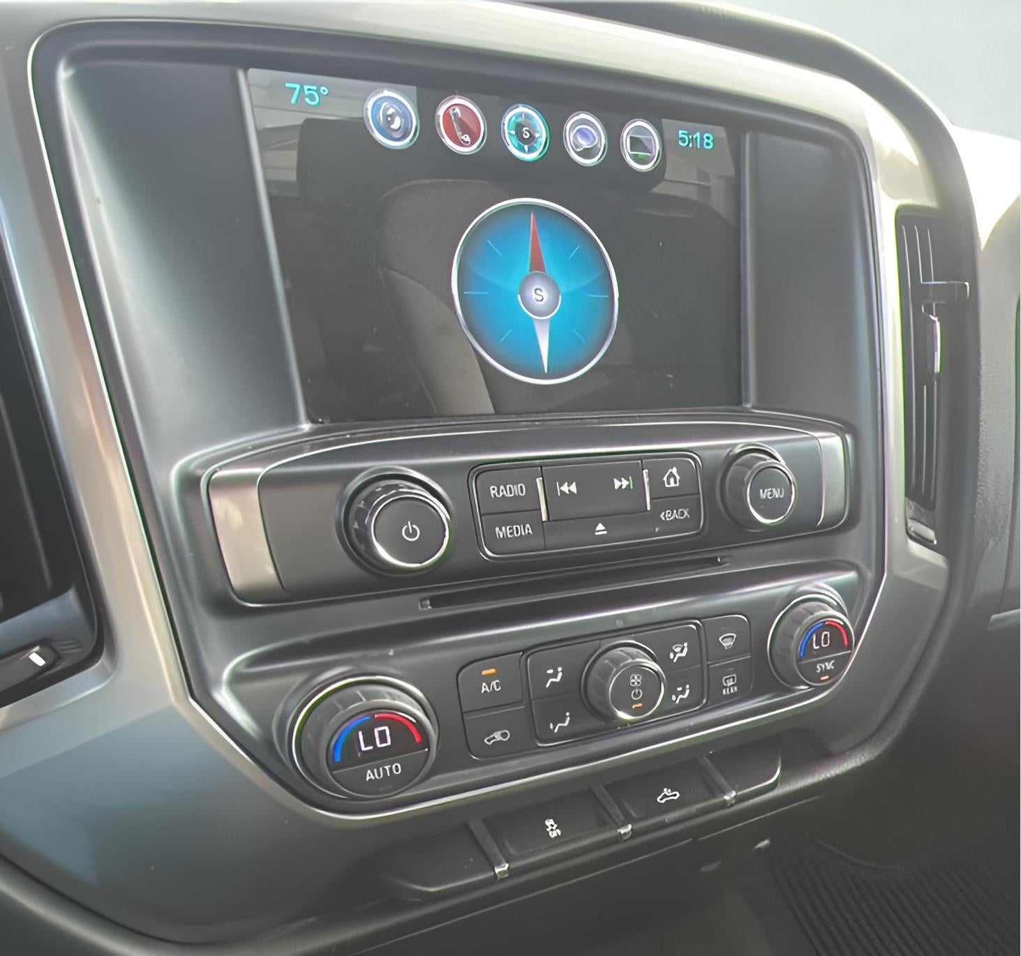 2018 Chevrolet Silverado 1500 LT 10