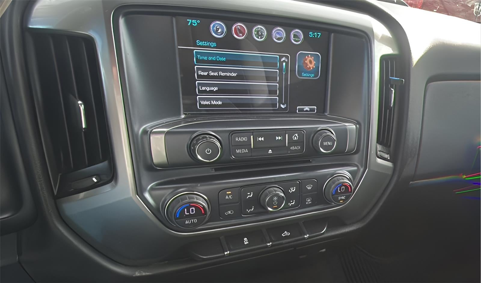 2018 Chevrolet Silverado 1500 LT 7