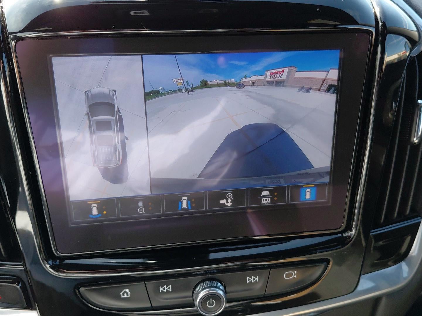 2023 Chevrolet Traverse LT Cloth 17