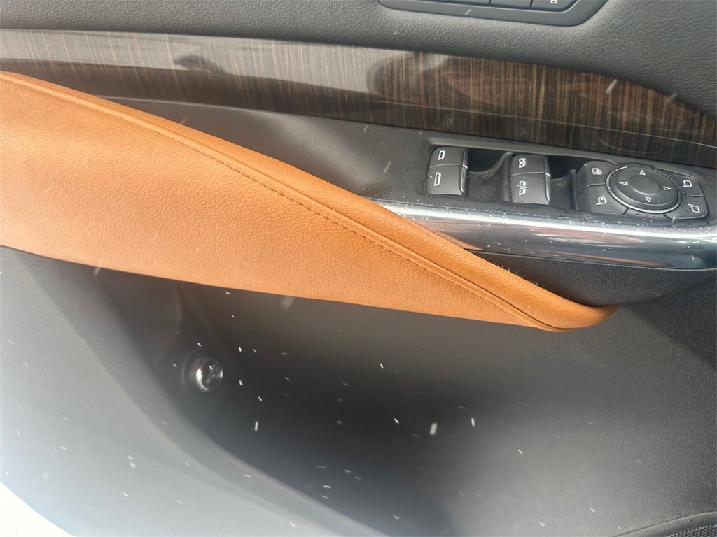 2021 Cadillac XT4 Premium Luxury