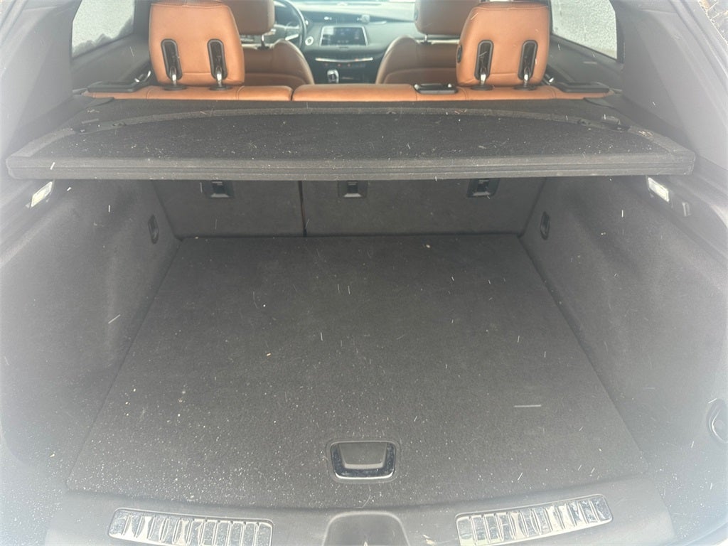 2021 Cadillac XT4 Premium Luxury