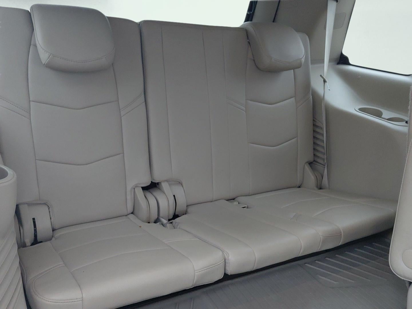 2016 Cadillac Escalade Luxury Collection
