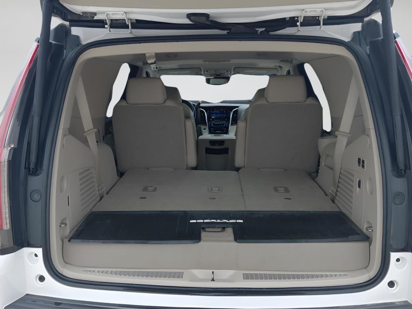 2016 Cadillac Escalade Luxury Collection