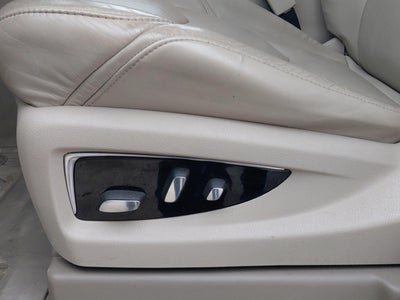 2016 Cadillac Escalade Luxury Collection