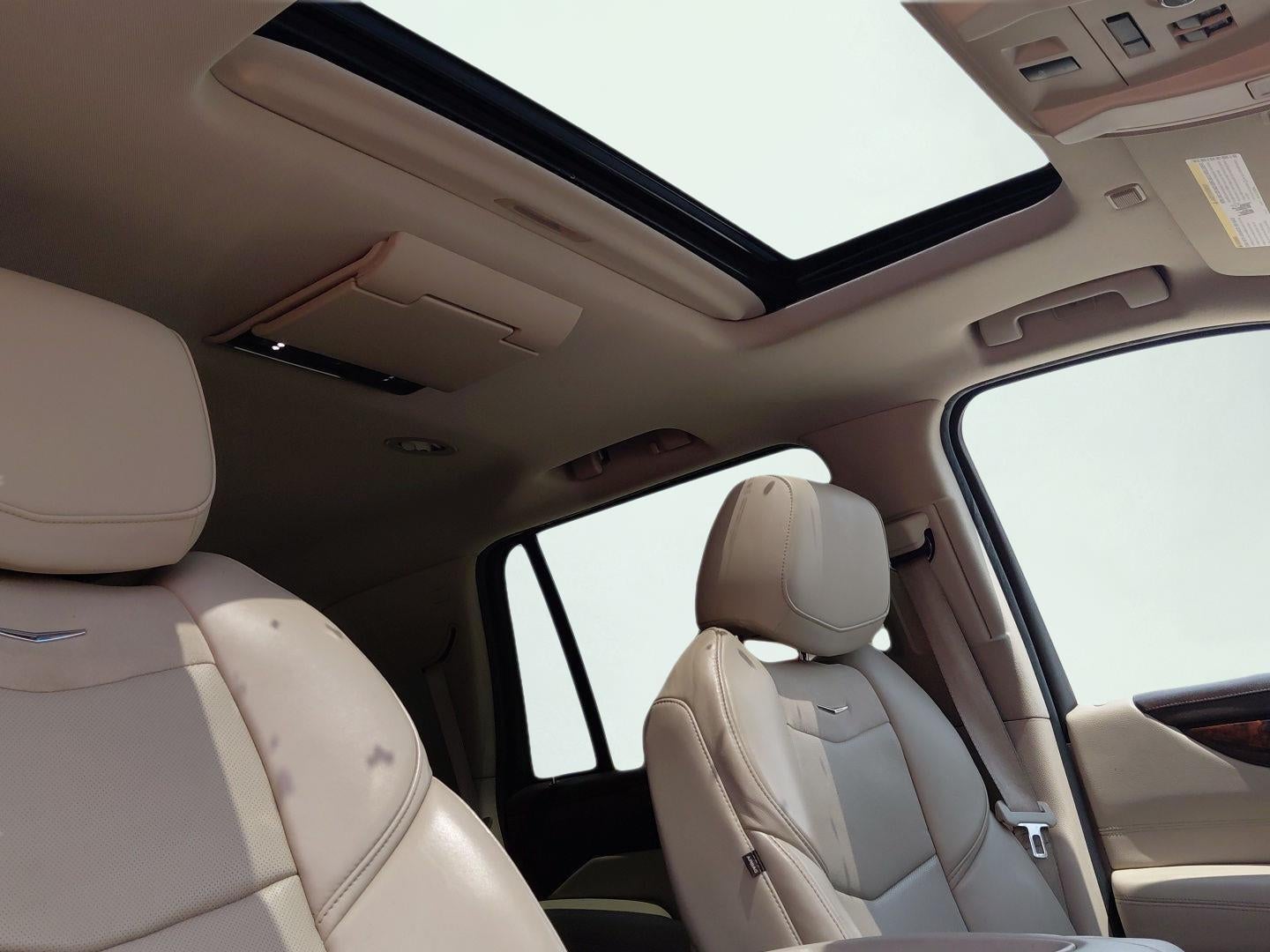 2015 Cadillac Escalade Luxury