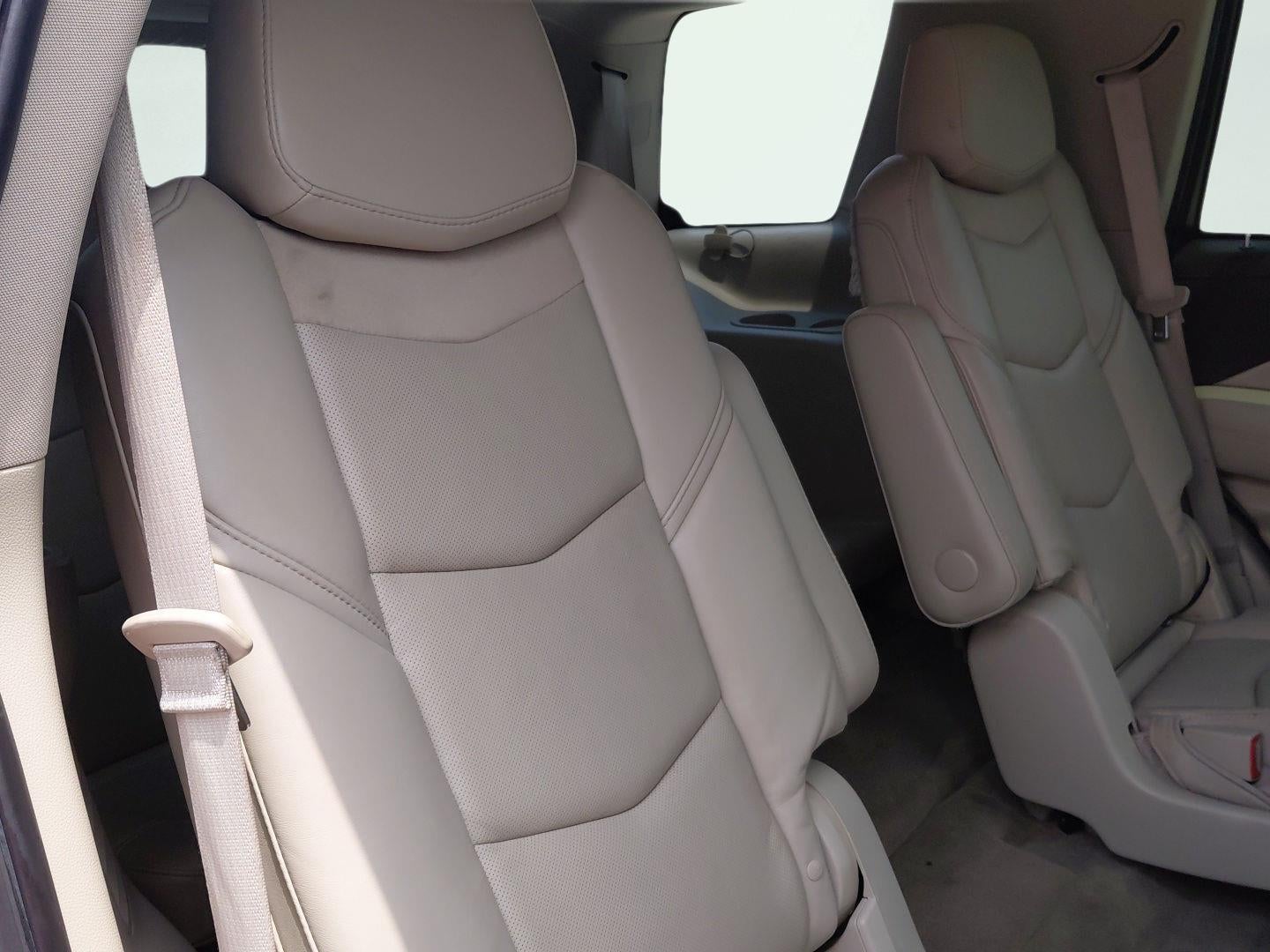 2015 Cadillac Escalade Luxury