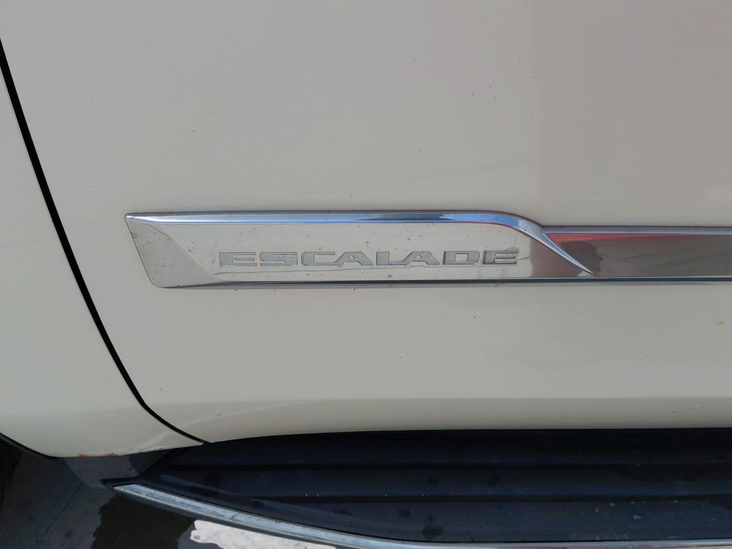 2015 Cadillac Escalade Luxury