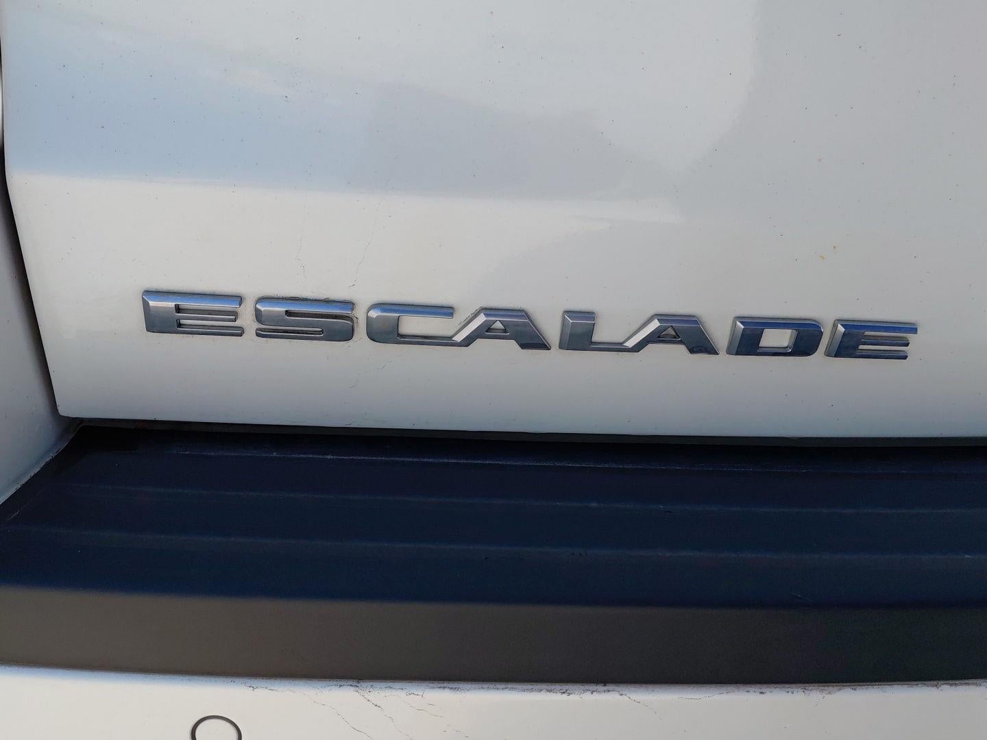 2015 Cadillac Escalade Luxury