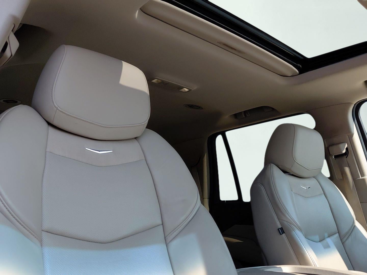 2015 Cadillac Escalade Luxury