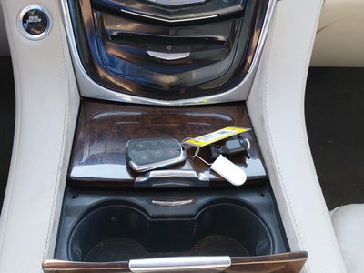 2015 Cadillac Escalade Luxury