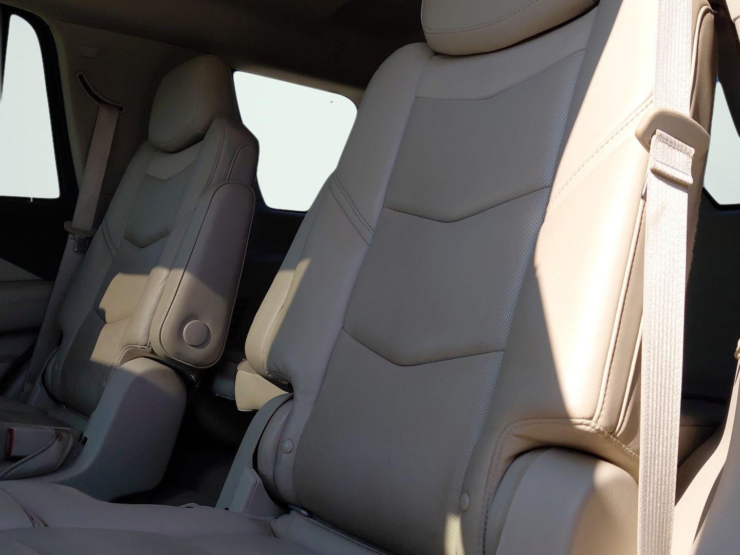 2015 Cadillac Escalade Luxury