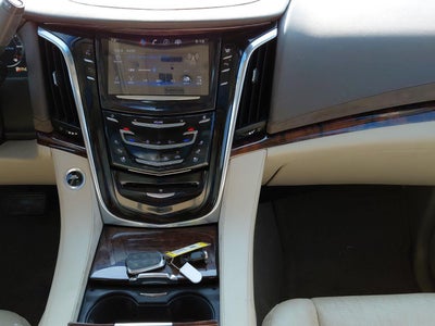 2015 Cadillac Escalade Luxury
