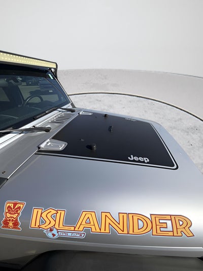 2010 Jeep Wrangler Unlimited Islander