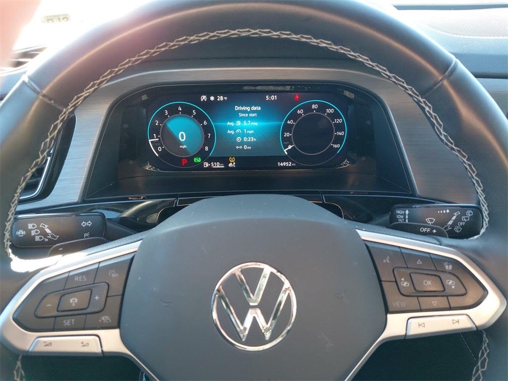 2025 Volkswagen Atlas Cross Sport 2.0T SE w/Technology