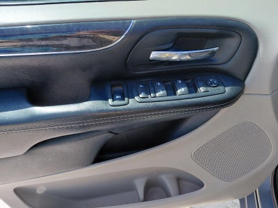 2015 Chrysler Town & Country Touring