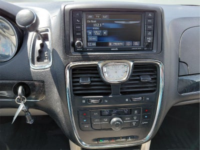 2015 Chrysler Town & Country Touring